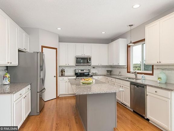 3rd image of 8801 Whispering Oaks Alcove