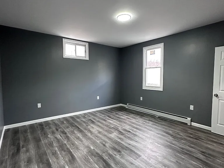 153 Vine St #1 — Photo 3