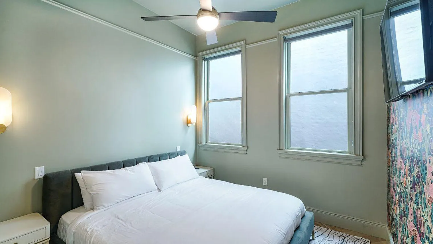 3 bed, 2.0 bath, 1001 sqft, $10,389 — Photo 3