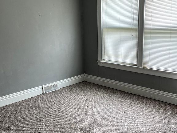 5th image of 400 Lafayette Ave #2