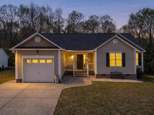161 Patterdale Pl, Benson, NC 27504