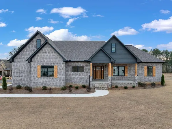 48 Lakeside Dr, Jasper, AL 35504