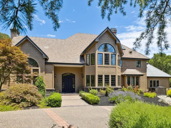 172 Pacheco Avenue, Novato, CA 94947