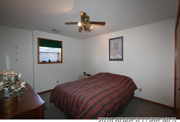 3rd image of 194 Rockwood Dr