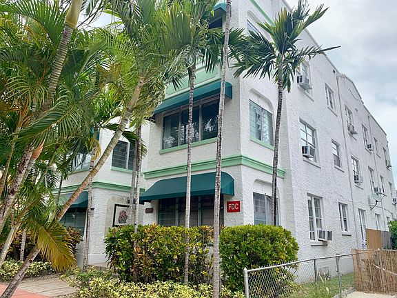 2nd image of 3433 Garden Ave APT 2