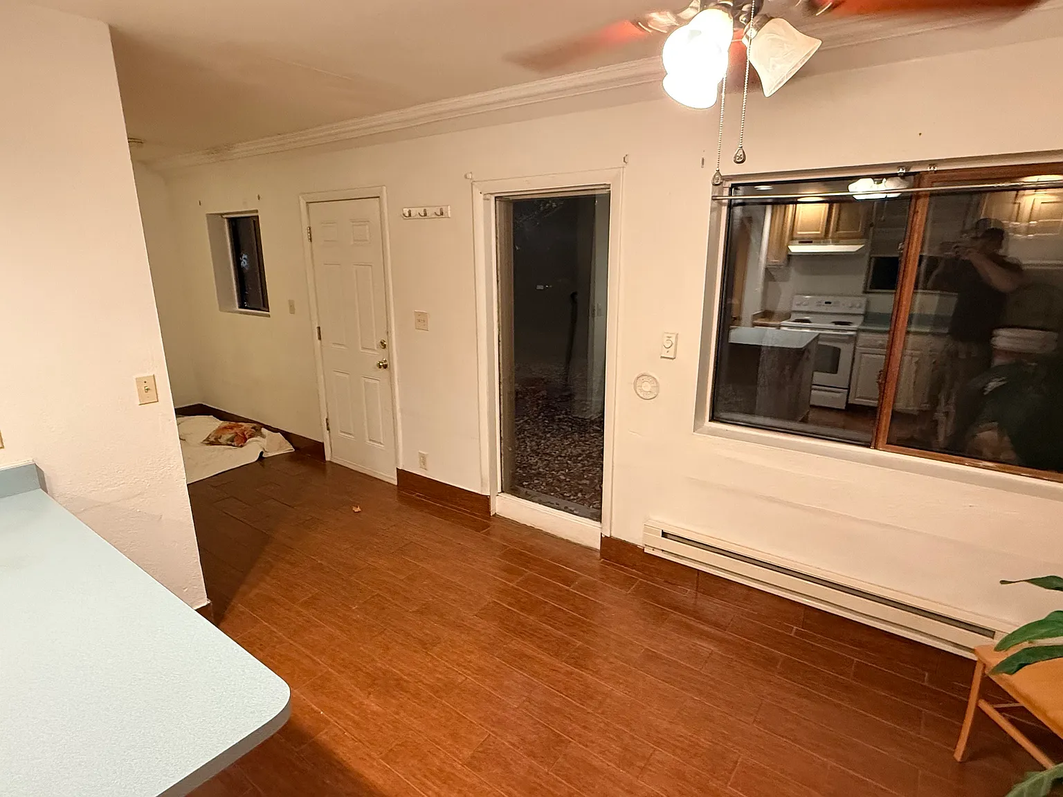 477 El Paso Blvd — Photo 2