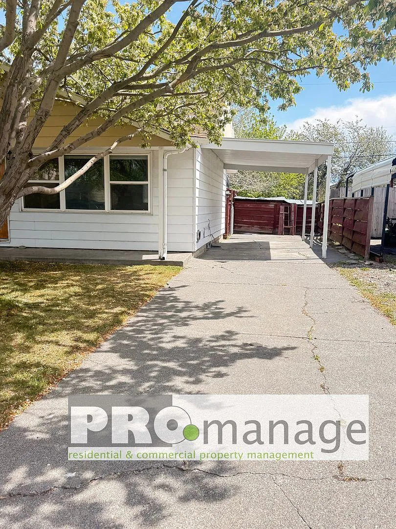 Building Photo - 1245 Orlin Dr