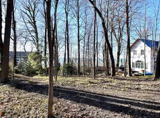 Stevens Ln, Lakeside, MI 49116