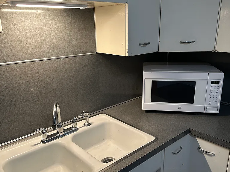 355 Brooks Ave #2 — Photo 21
