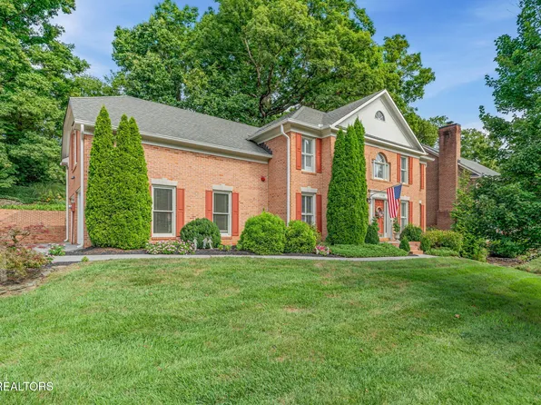 1320 Knightsbridge Dr, Knoxville, TN 37922