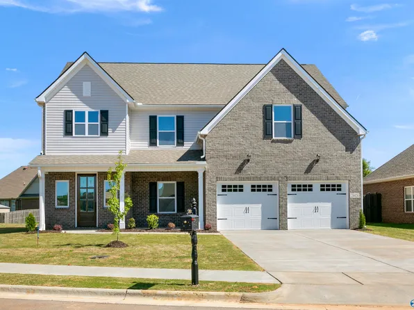 24424 Beacon Cir, Athens, AL 35613