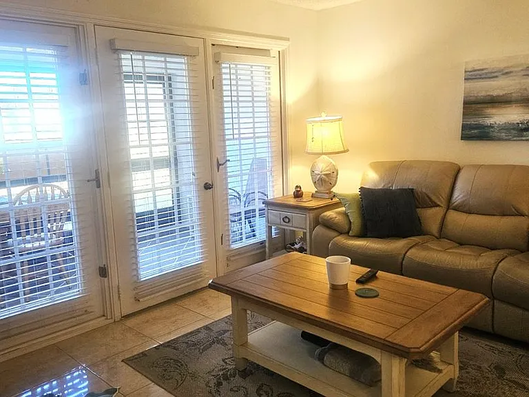 307 Pine Hollow Cir — Photo 17