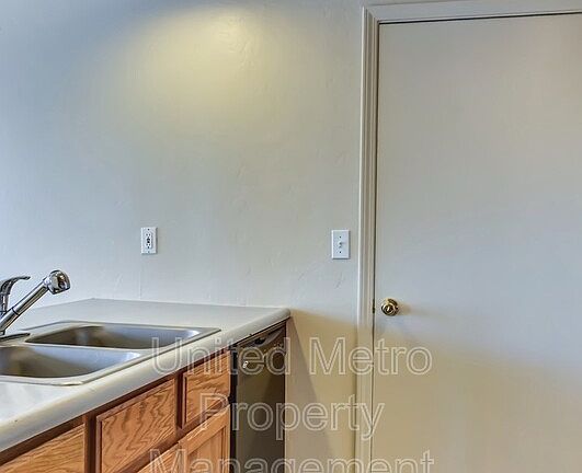 3rd image of 8400 E Lakeshore Dr APT A