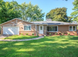 1301 Hillwind Rd NE, Fridley, MN 55432