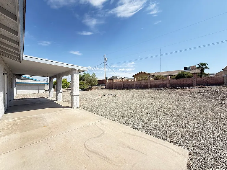 1010 Pueblo Dr — Photo 15