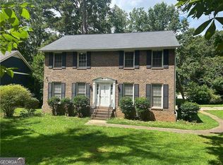 5240 Golf Valley Way, Stone Mountain, GA 30088