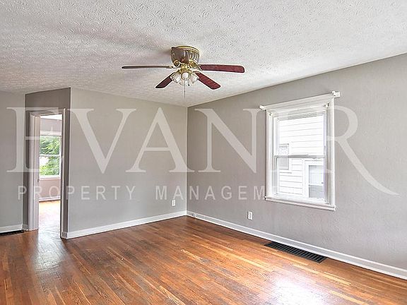 4th image of 2916 Revere Ave