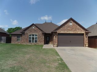 2013 Ten Springs Ave, McAlester, OK 74501