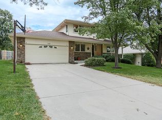 15128 Patterson Dr, Omaha, NE 68137
