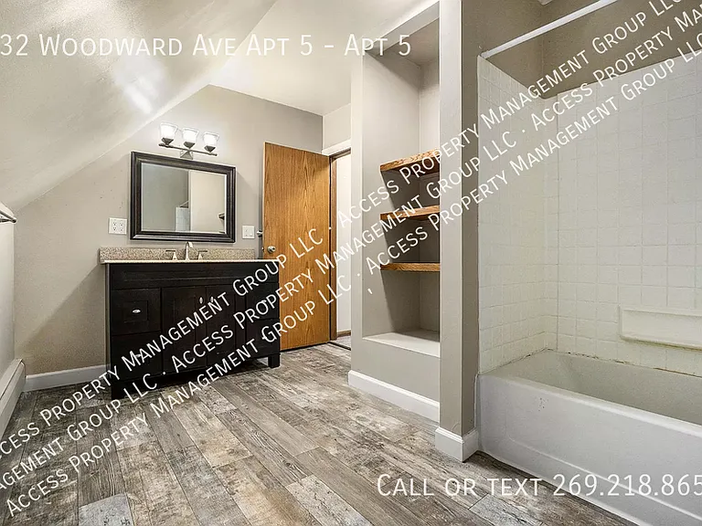 232 Woodward Ave #5 — Photo 7