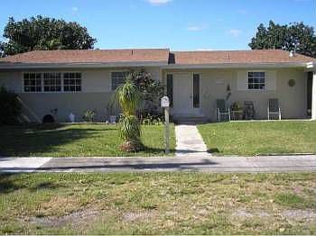 1st image of 21130 NE 25th Ct