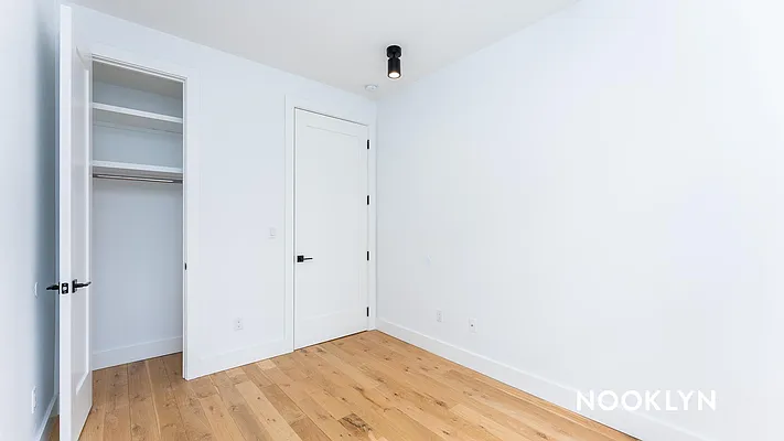 Rented by Nooklyn NYC LLC | media 20