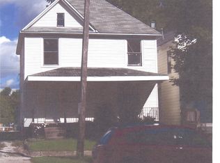 1562 N Main St, Decatur, IL 62526