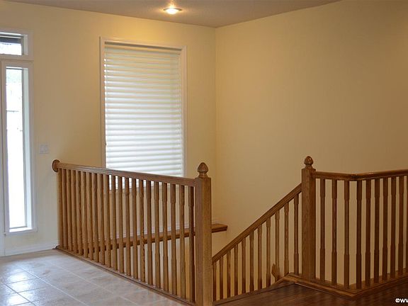 5th image of 1395 Moonbeam Ct NW
