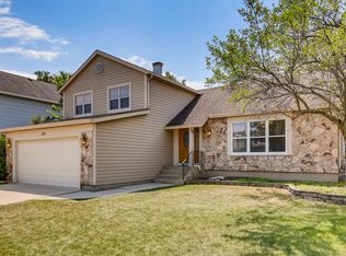 25W133 Windham Hill Ct, Naperville, IL