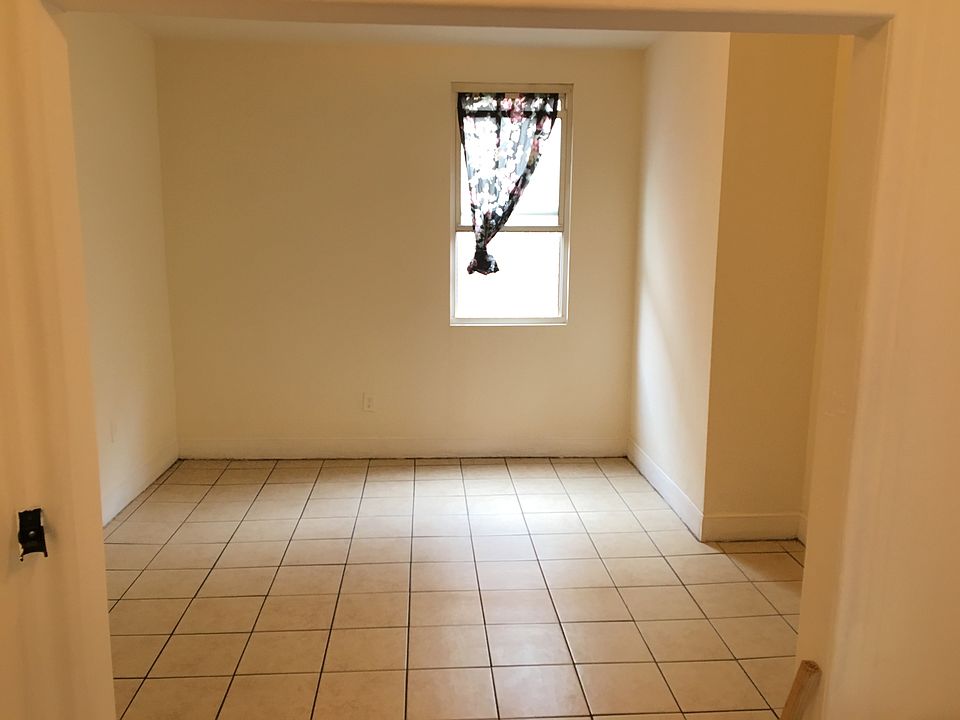 2nd image of 2716 Germantown Ave