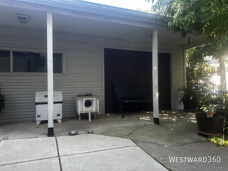 2035 N Sawyer Ave #2 — Photo 18