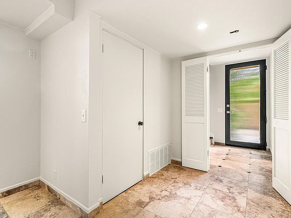 2nd image of 2501 N Indian Canyon Dr Unit 603
