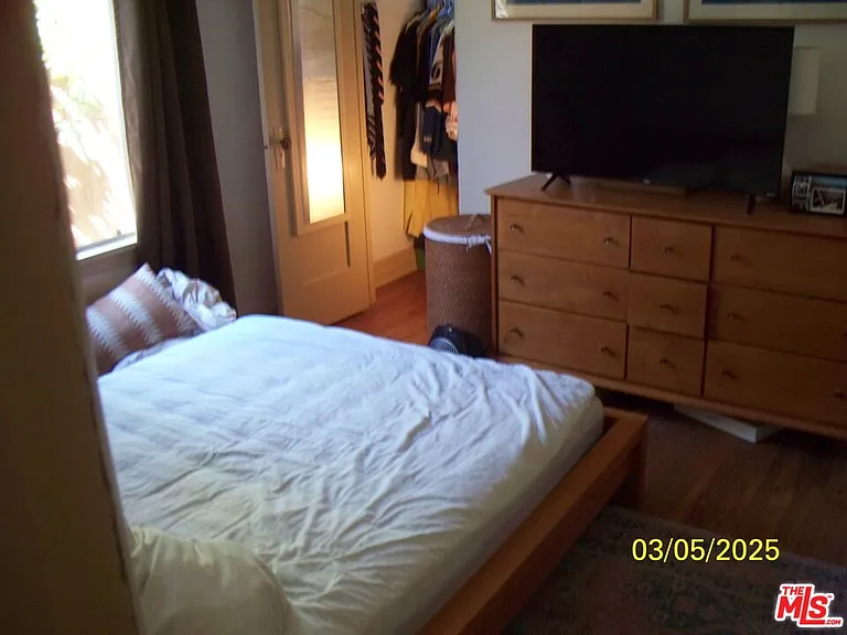 4354 Coolidge Ave — Photo 64