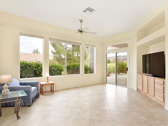 4th image of 496 Carmel Mesa Dr