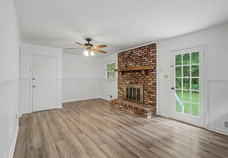 2985 Fredrick Dr — Photo 20