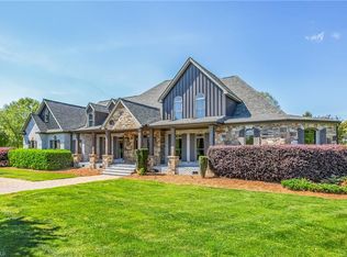 1109 Skeet Club Rd, High Point, NC 27265