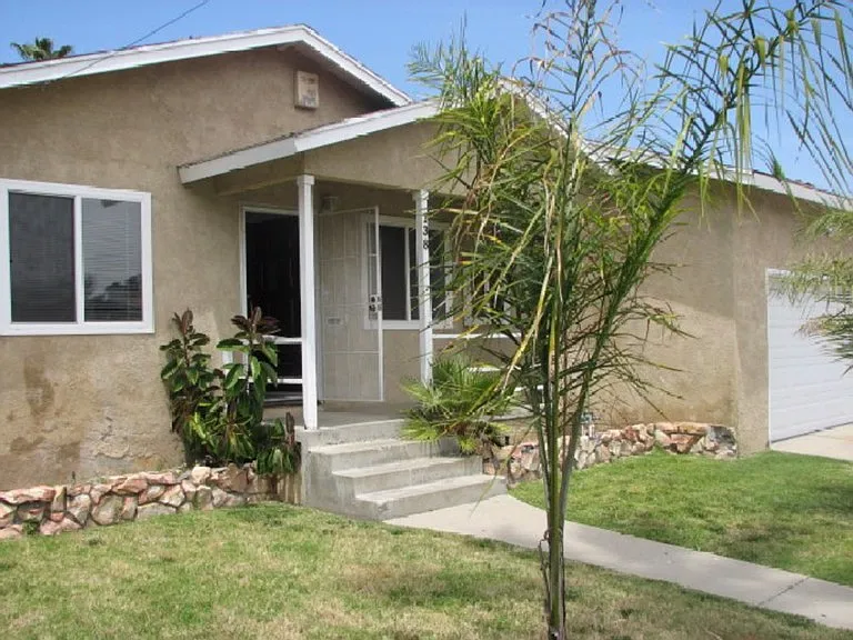 Building Photo - 738 Joanna Dr
