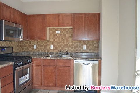 4th image of 1180 Selby Ave