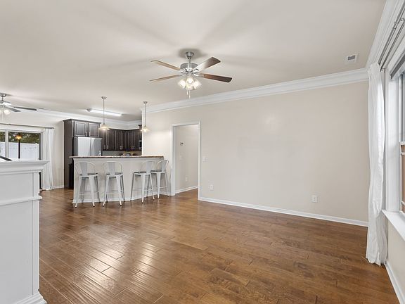 3rd image of 5238 McKinnley Dr