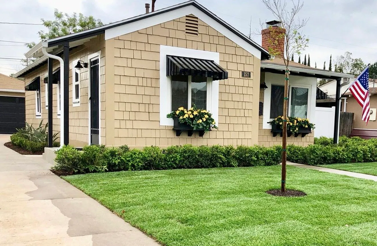 2 bed, 878 sqft, $3,195 — Photo 3