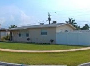 5090 SW 94th Way, Cooper City, FL 33328