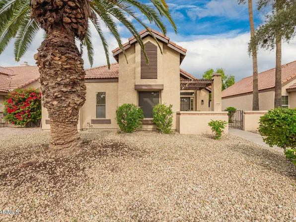 1830 E SECRETARIAT Drive, Tempe, AZ 85284