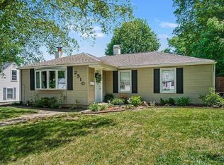 2510 Woodmont Dr, South Bend, IN 46614