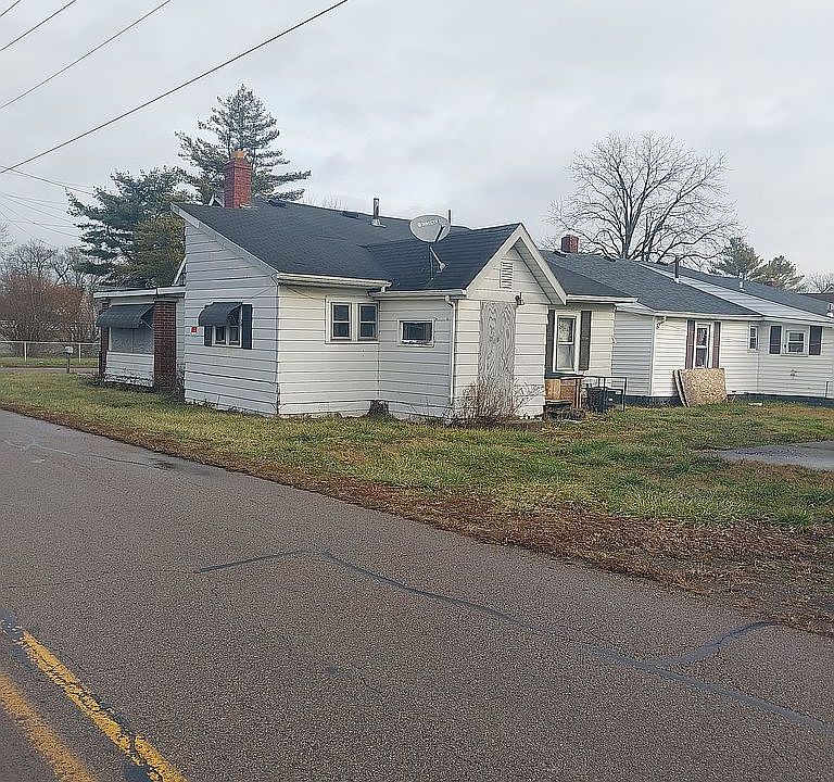 2nd image of 1601 W 16th St