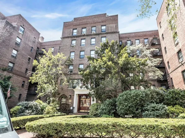 83-80 118th Street image 15 of 15