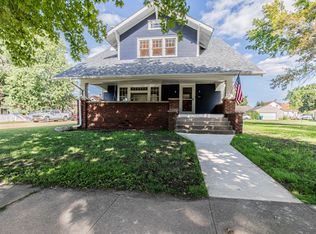 21 N Church St, Princeton, IL 61356