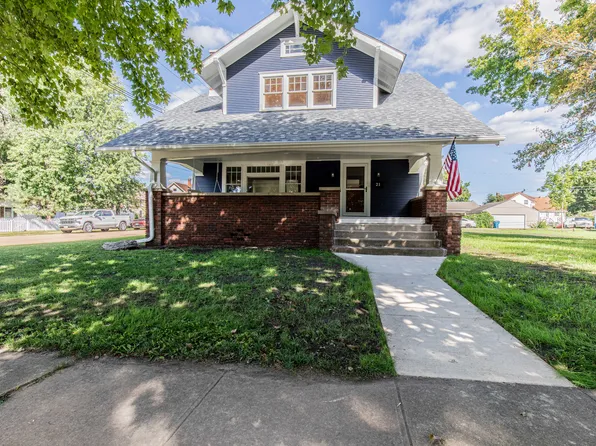 21 N Church St, Princeton, IL 61356