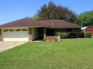 331 Shadowdale St, Bridge City, TX 77611