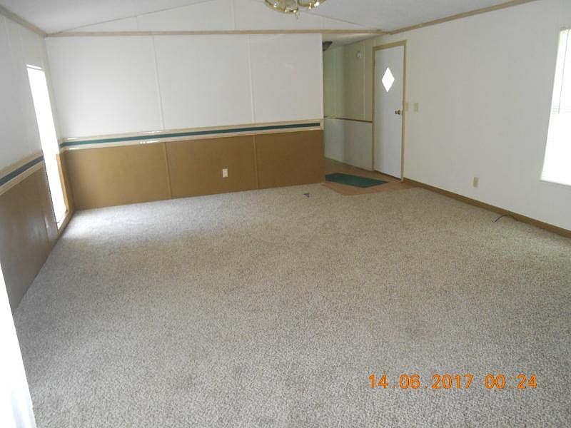 1st image of 21002 Briar Walk Dr