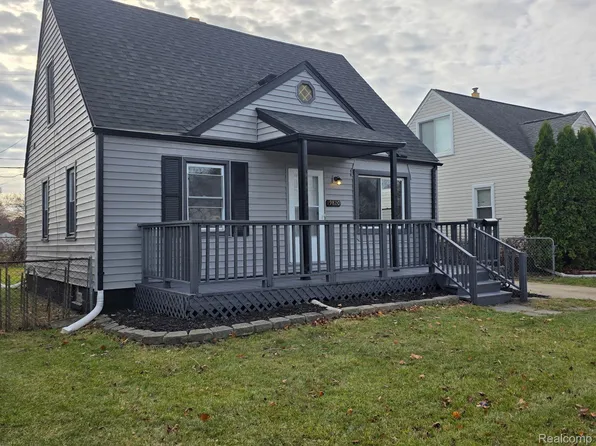 19820 Avalon St, Saint Clair Shores, MI 48080